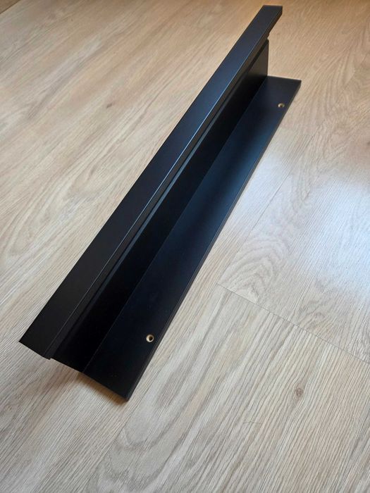 Продавам перваз IKEA MOSSLANDA
