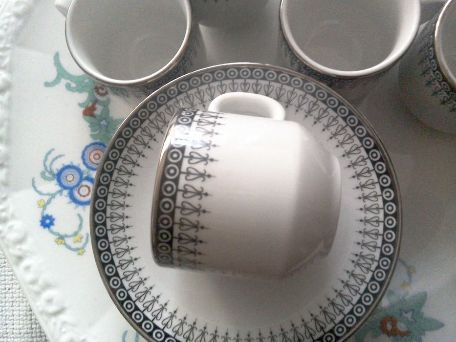 Servici cafea expresso, porțelan fin - 6 + 6 bucăți - 90 ml.