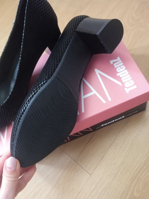 Дамски официални обувки