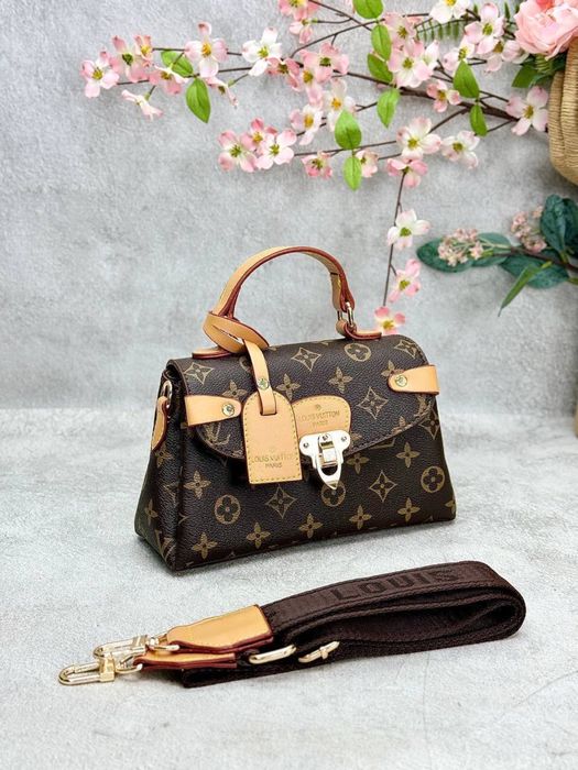 Genti Louis Vuitton noi