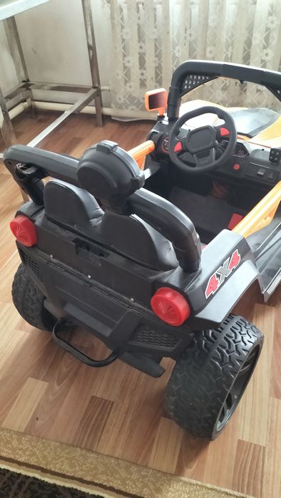 Детская машинка трак