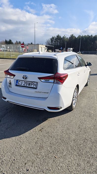 Toyota Auris 2016 hibrid GPL