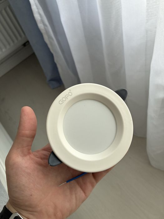 Продам яркие софиты