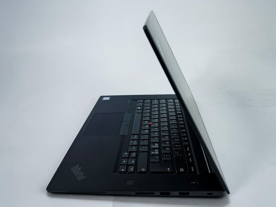 Lenovo ThinkPad X1 Extreme Gen 2 15.6" 4K Ultra HD Touch i7-9850H 16GB DDR4 512GB NVMe