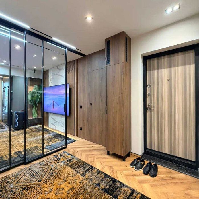 СДАМ 2-х комнатную квартиру новая Лабзак Ц-15 возле Анхор парка, (Р9)