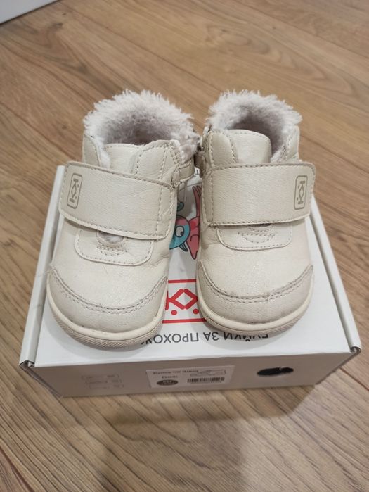 Бебешки обувки за прохождане К&К + чехли