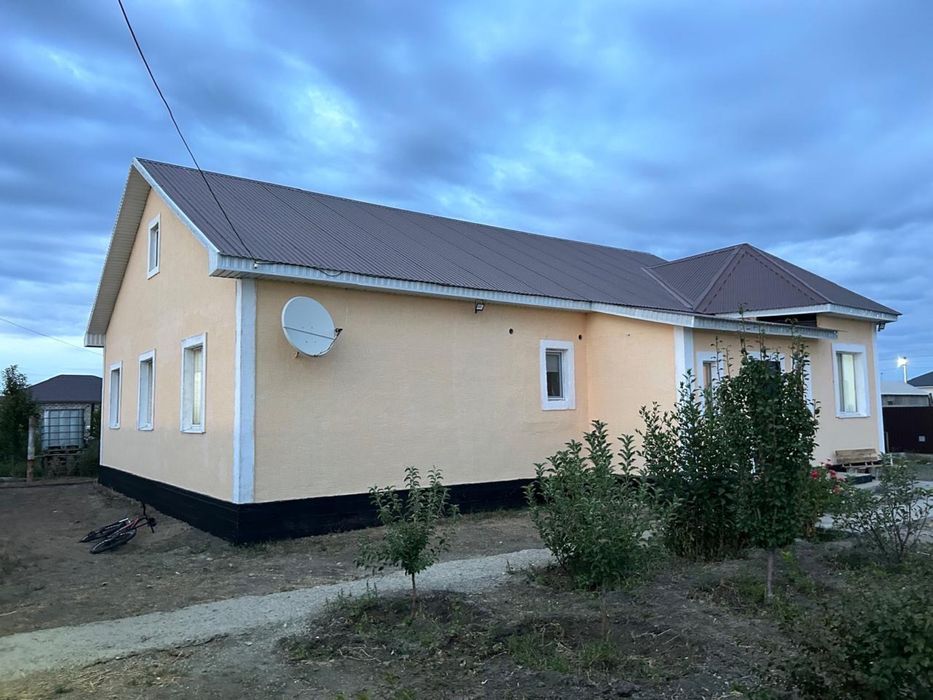 Талдыкөл ауылы Махамбет ауданынан 4 бөлмелі жеке тұрғын үй