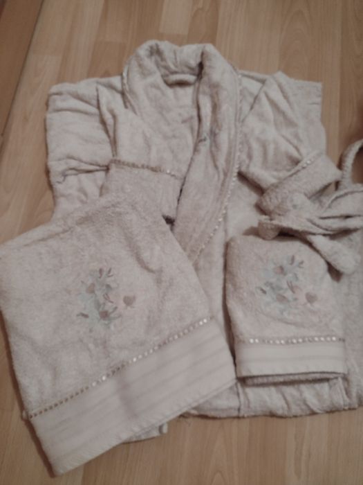 Комплект-халат+ 2 хавлии