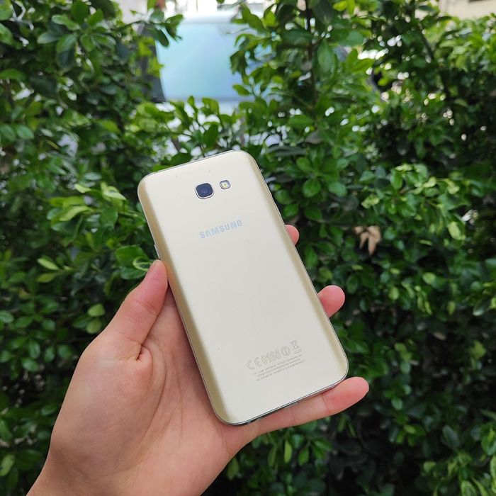 Samsung A7 dadtavka bor