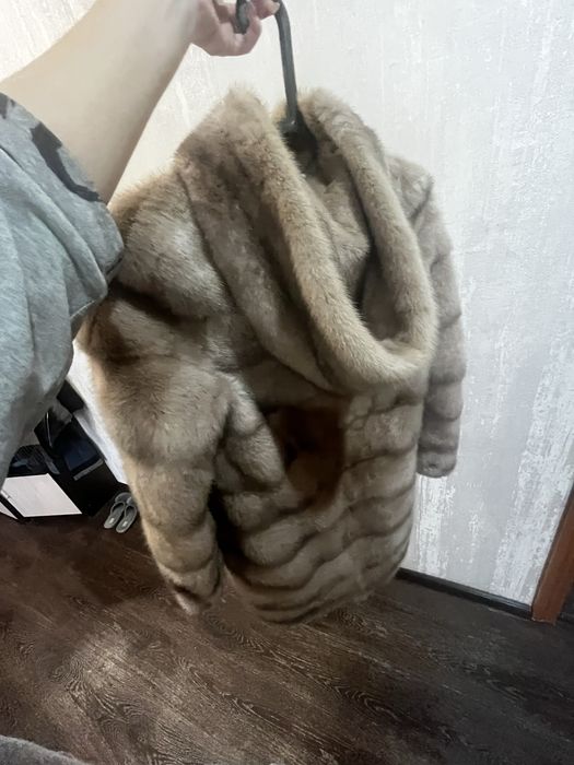 Продам шубу срочно