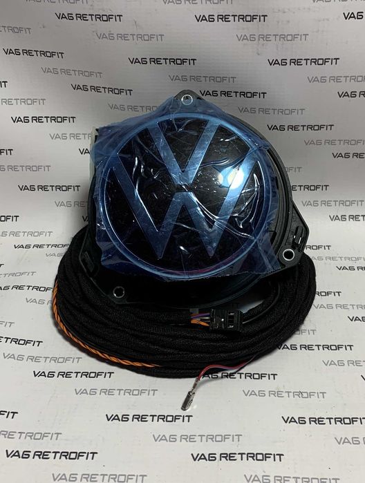 Camera Spate Marsarier Flip in Emblema Highline VW Passat B8 Facelift