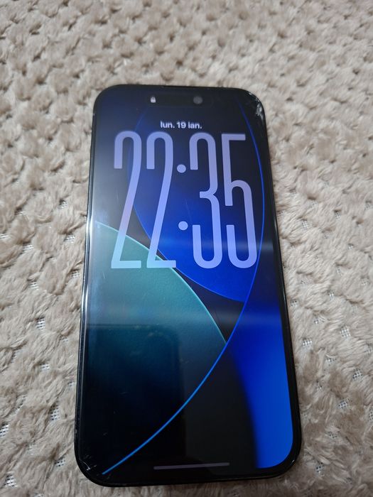 Vând sau schimb cu Google pixel 9-10