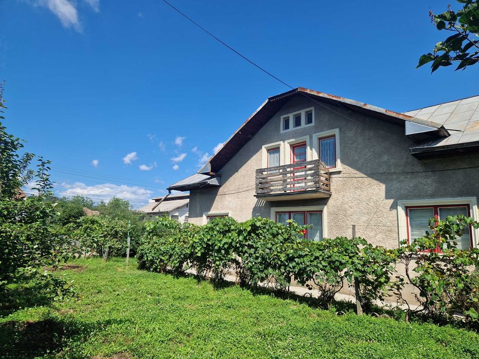 CASA de vanzare in Pucioasa