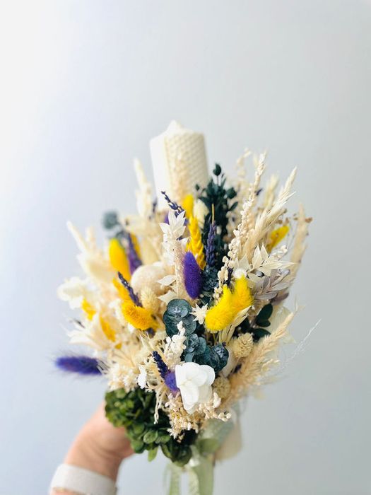 Lumanare cu flori prezervate pentru nunta si botez