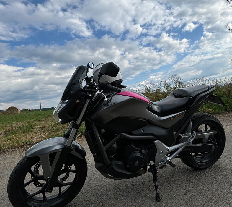 Motocicletă Honda NC700s