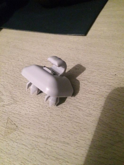 Копче кука щипка клип закопчалка сенник Audi Ауди А1 A3 A4 А6 TT Q3 Q5