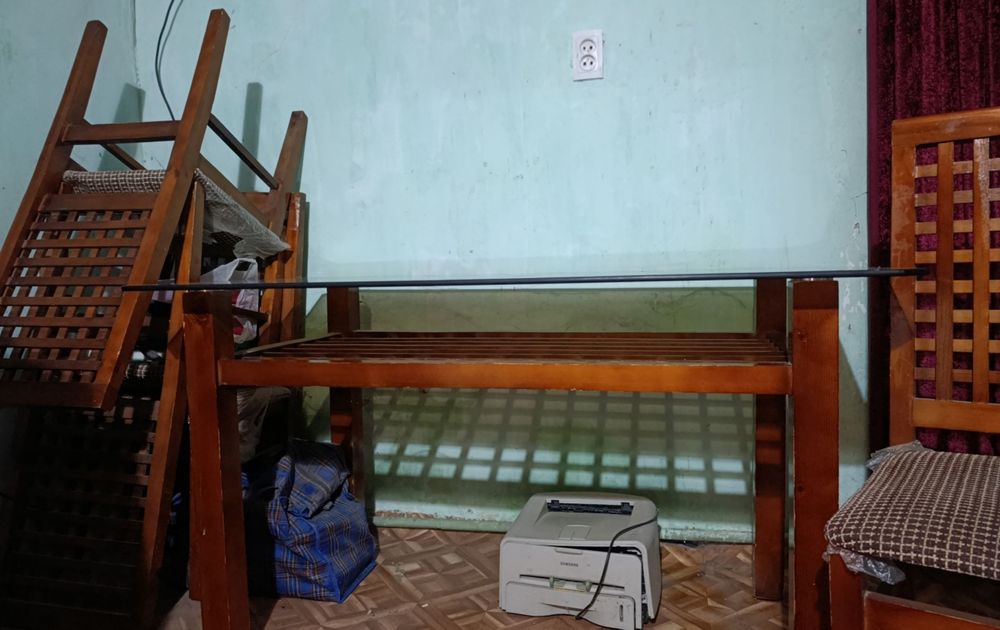 Стол стул мебель
