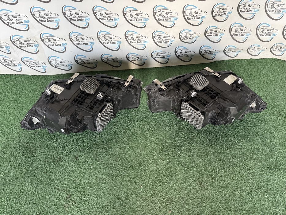 Far stanga dreapta Bmw seria 5 G30 G31 full led complet