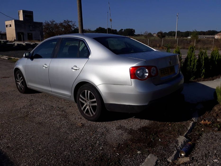 VW Jetta 2.0 140коня Common rail На части