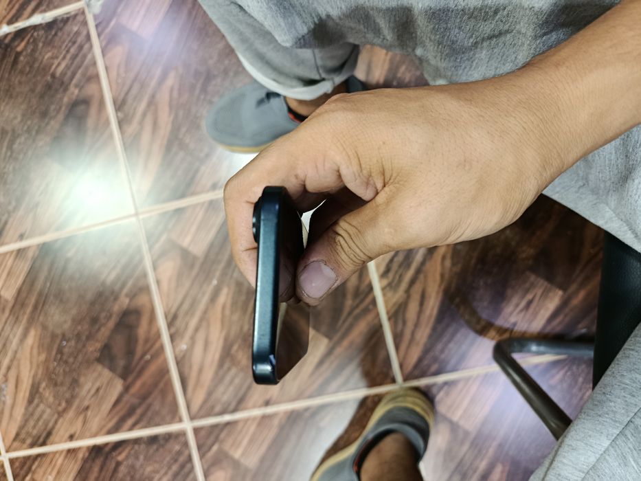 Iphone 16 sotiladi ideal