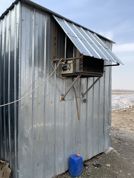 Реф контейнер (+5- (-8)) 20 футовый.