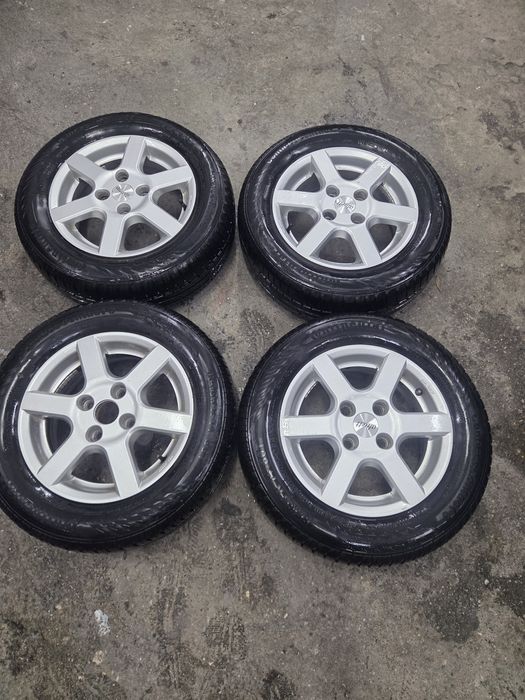 Jante aliaj R14 cu anvelope vara