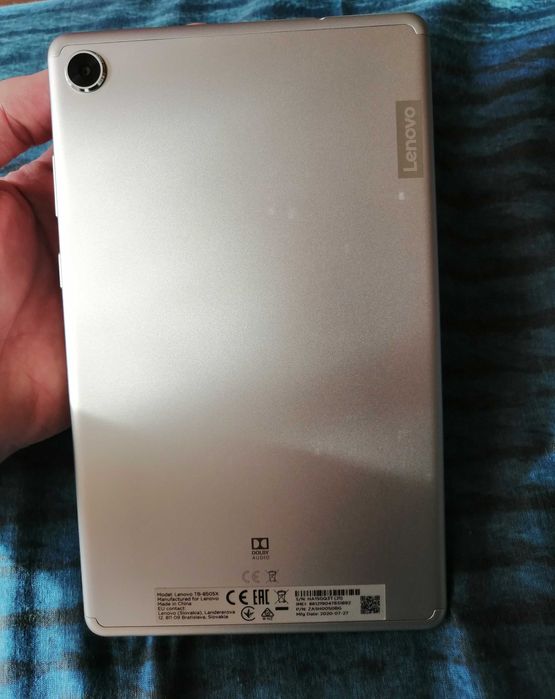 Чисто нов таблет Lenovo M8