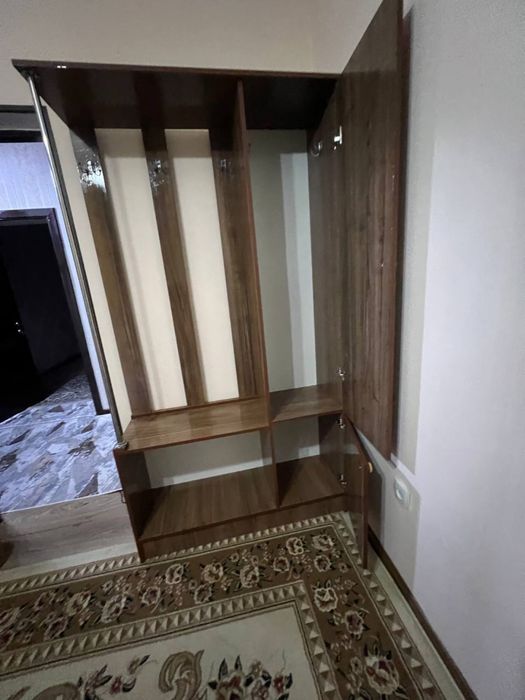 Shkaf prixojnik b/u yangidek srochna sotiladi