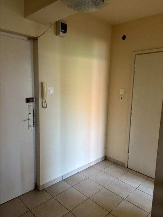 Apartament 1 Camera decomandat, zona Complex 32 mp