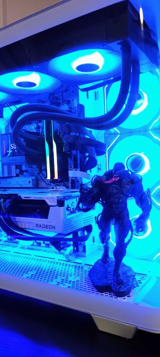 High-End White Gaming PC | Ryzen 7 7800X3D / RX 9070 XT Steel Legend 16GB / 32GB DDR5 / 2TB SSD