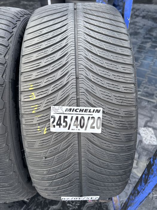 245/40/20 Michelin M+S