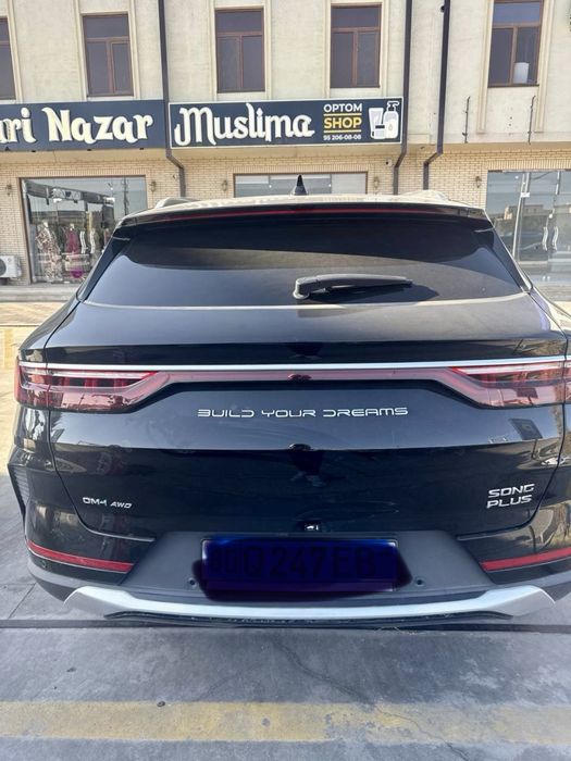 BYD Song Plus DMi Full Hybrid AWD sotuvda.