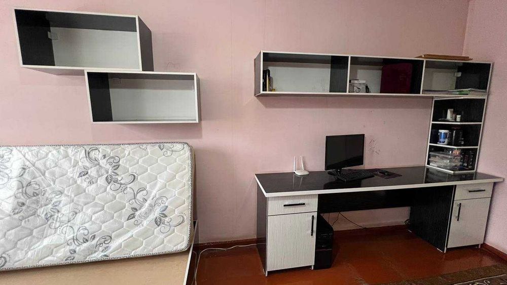 СРОЧНО. Мебель в комплекте