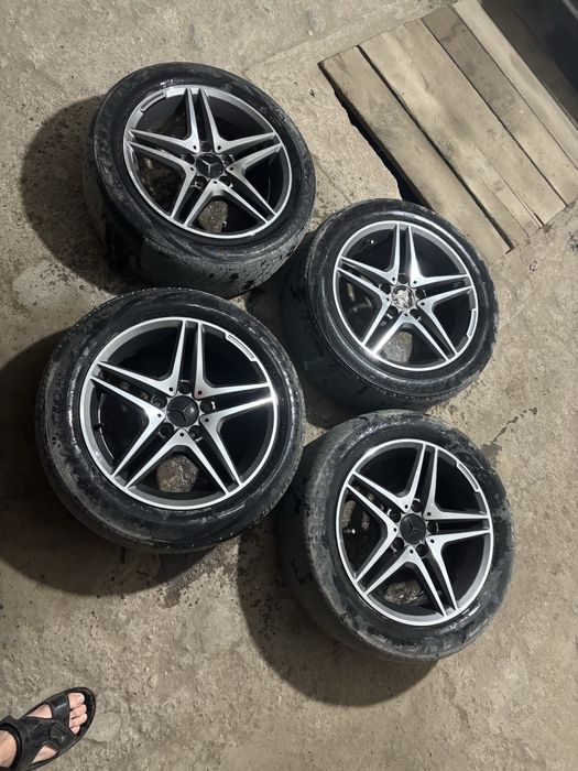 Продам диски и покрышки