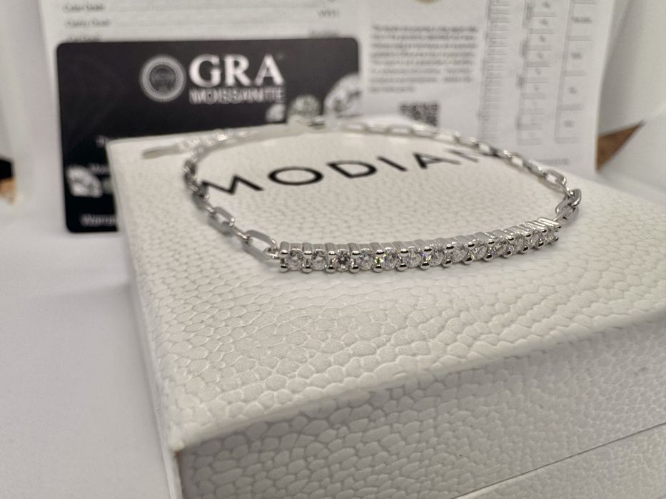 Сребърна гривна с мойсанит (Диамант)