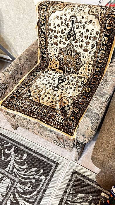 Продам два кресла-кровать