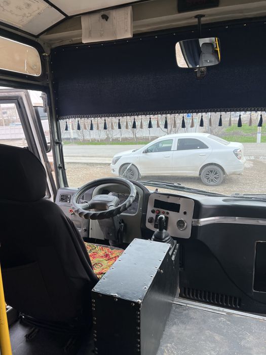 Avtobus kuzuf sotiladi