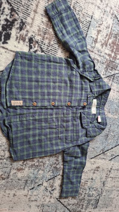 Продам недорого детские вещи