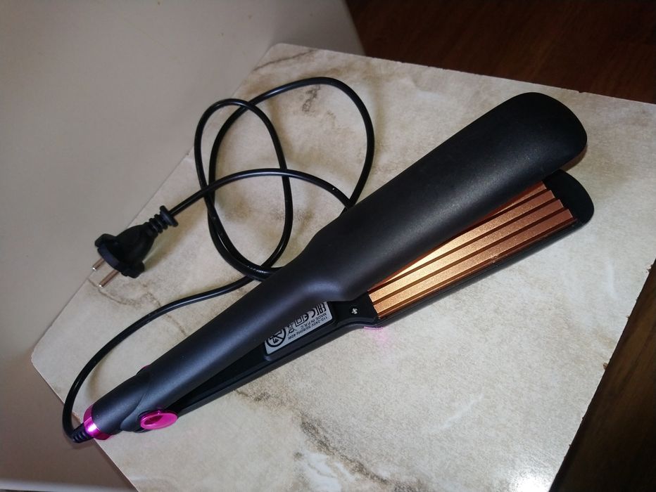 Продам плойку щипцы-гофре (профессиональные)