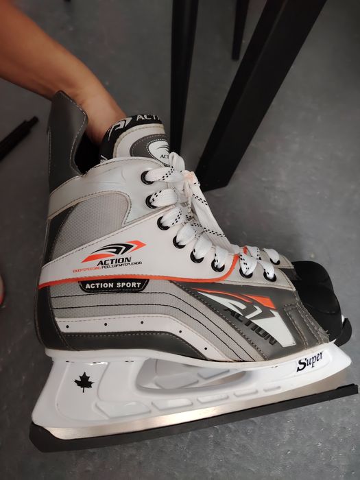 Коньки 42 размера