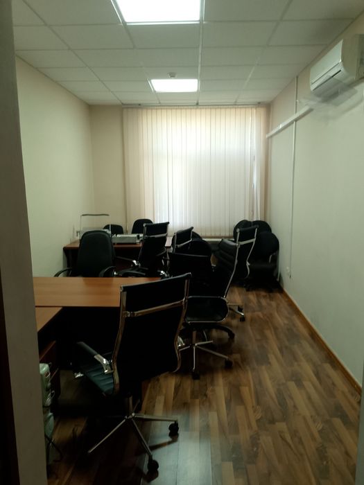 Урда Ул Алишера Навоий офис 36м²+36м²2кабинета с отдельным входом с ме