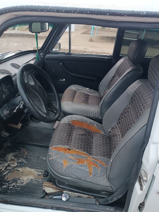 Vaz 2106 sotiladi yili 1986