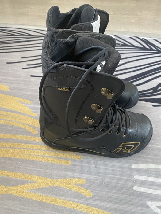 Ботинки для сноуборда