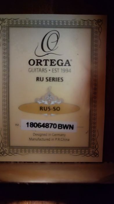 укулеле Ortega серии Bonfire (модель RU5)