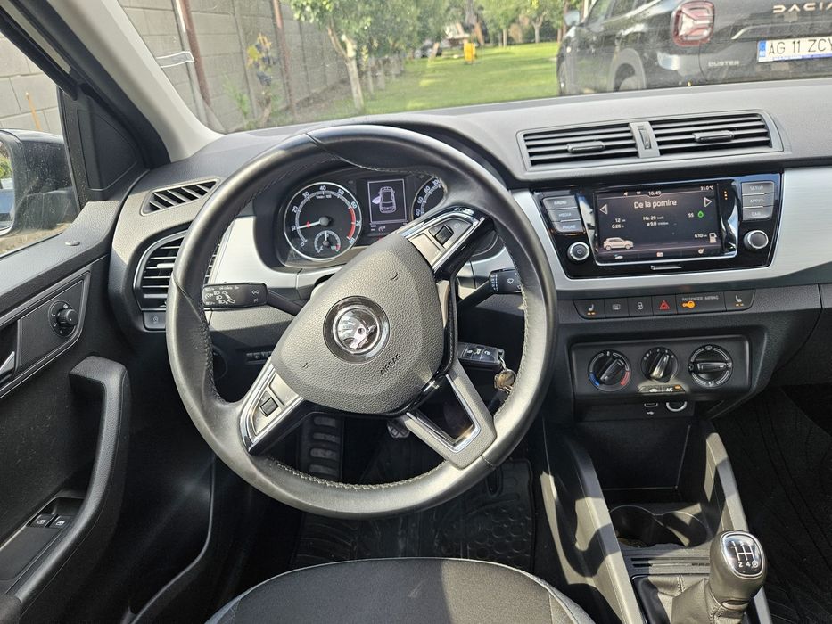 SKODA Fabia 2019 — imagine 3