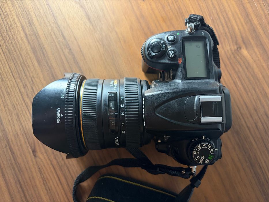 Nikon D7000 с объективами и аксессуарами