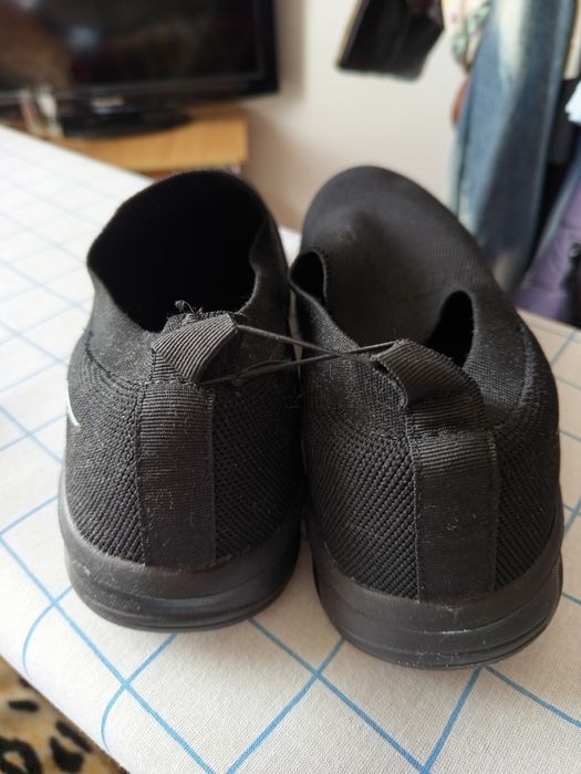 Мъжки маратонки плетени.