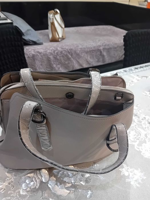 Дамска сива  чанта