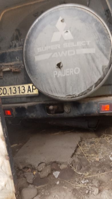 Mitsubishi pajero 2.5tdi(може и подоговаряне)