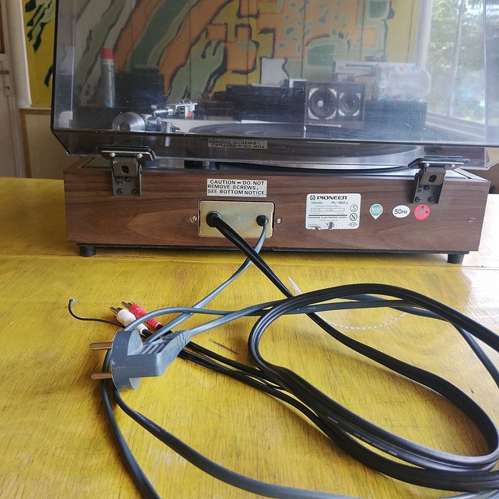 Pioneer PL-12D грамофон